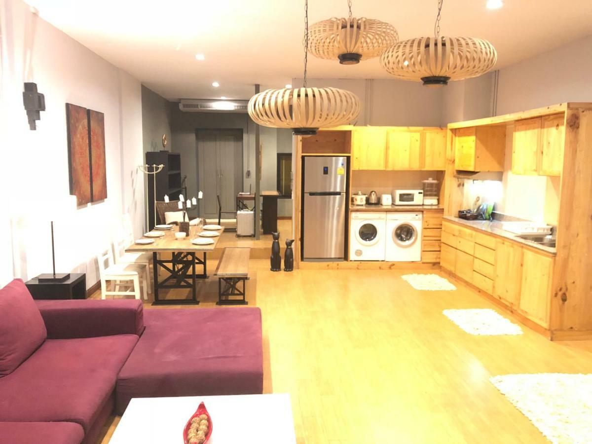 Nakara Loft Chiangmai Apartment Чиангмай Екстериор снимка